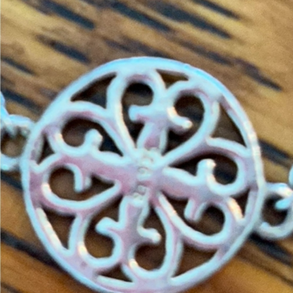 Elegant 925 Silver Pendant Necklace - Picture 6 of 7